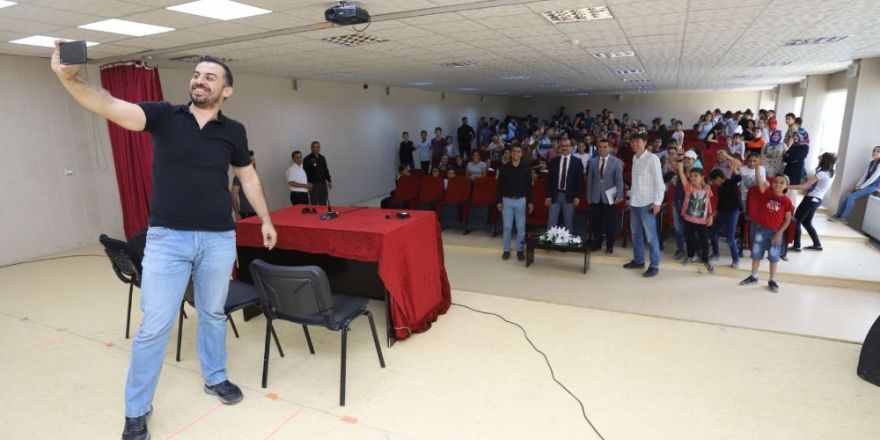 Çukurca’da başarı konferansı