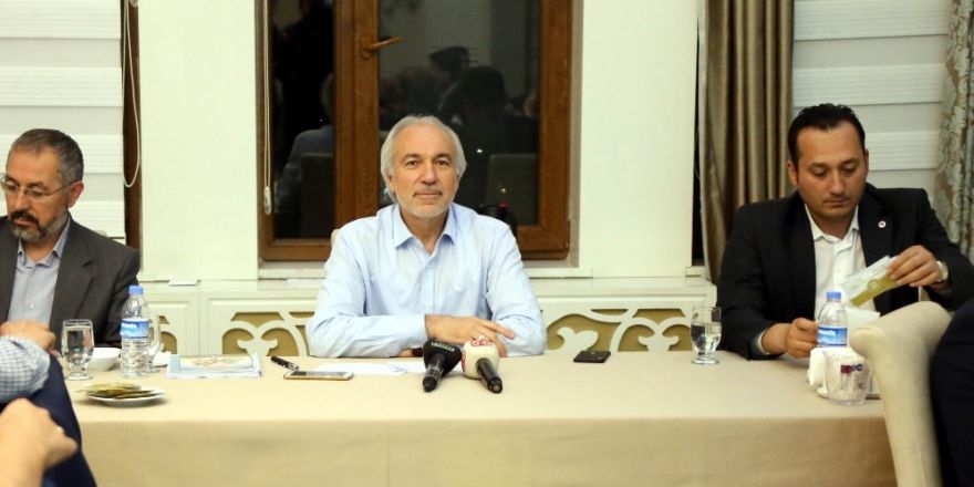 Başkan Kamil Saraçoğlu’ndan Kütahya’ya ’Millet bahçesi’ müjdesi