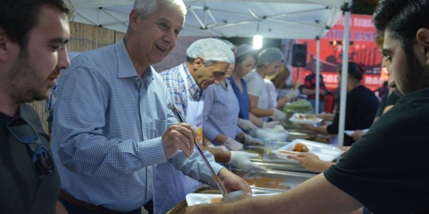 Söke Belediyesi 29 bin kişiyi iftarlarda ağırladı