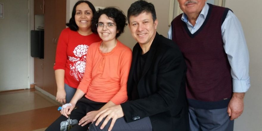 Karaciğeri kendine yeniden nakledildi
