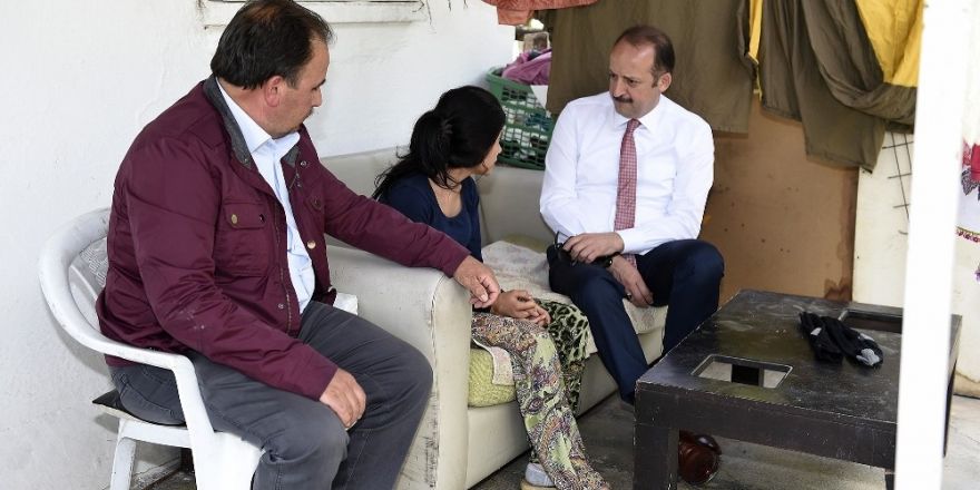 Akgül’den evlere ziyaret