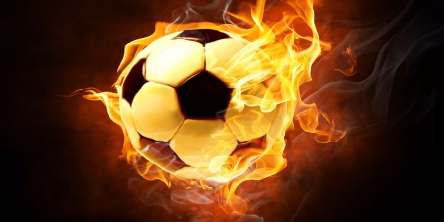 Trabzonspor'da 4 isimle yollar ayrıldı!