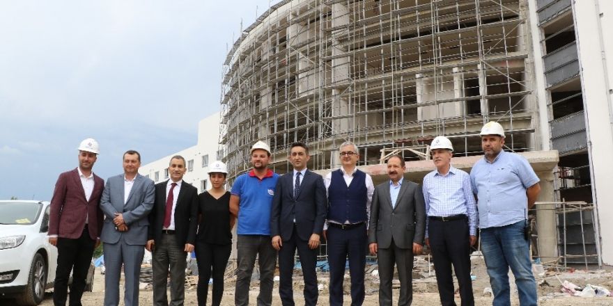 Öz, “Fen lisesi ayarında, meslek lisesi açacağız”