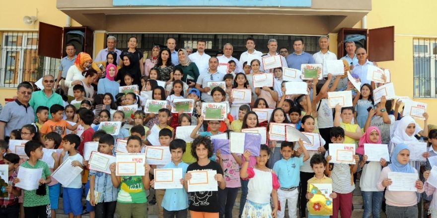 Erdemli’de 31 bin 537 öğrenci karne sevinci yaşadı