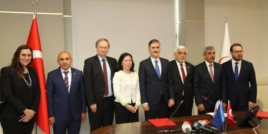 520 yataklı yeni devlet hastanesinin sözleşmesi imzalandı