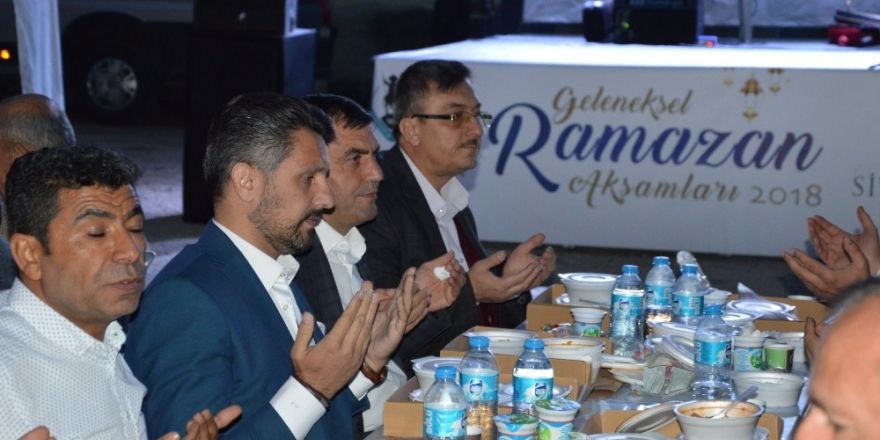 Sivrihisar’da geleneksel iftar yemeği