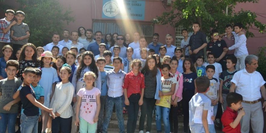 Sason’da 8 bin 478 öğrenci karne heyecanı yaşadı