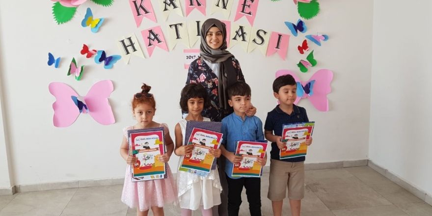İkra Kolejinde karne sevinci