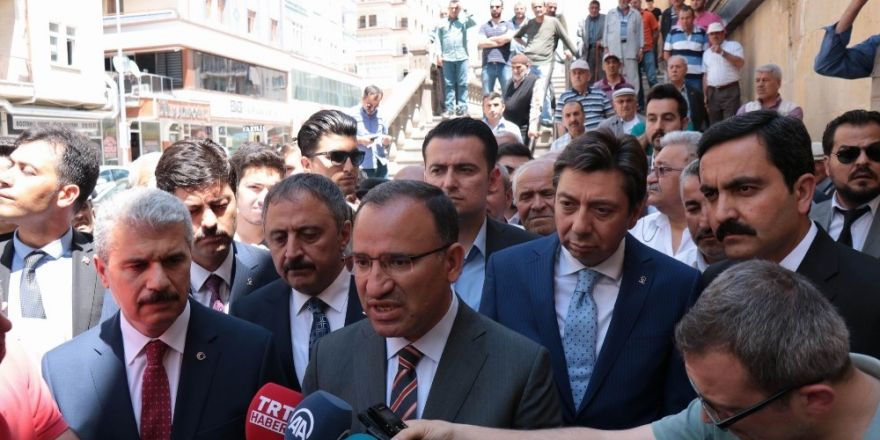 Başbakan Yardımcısı Bozdağ: “Avusturya aşırı ırkçılara cesaret verecek adımlar atıyor”