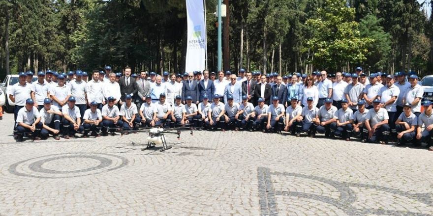 Mezarlıklar bayrama hazırlanıyor