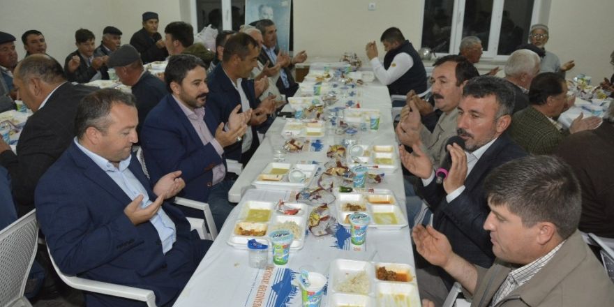 Seyitgazi’de iftar programları devam ediyor