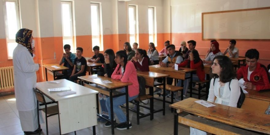 “Sağlık elçilerimiz- öğrencilerimiz” projesi