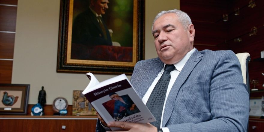 Çetin’den çocuklara karne hediyesi