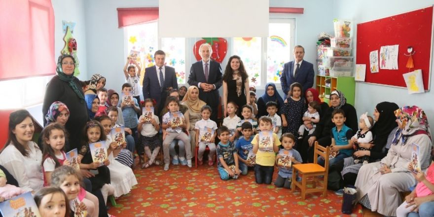 Kütahya Belediyesi’nden ’en anlamlı’ karne hediyesi
