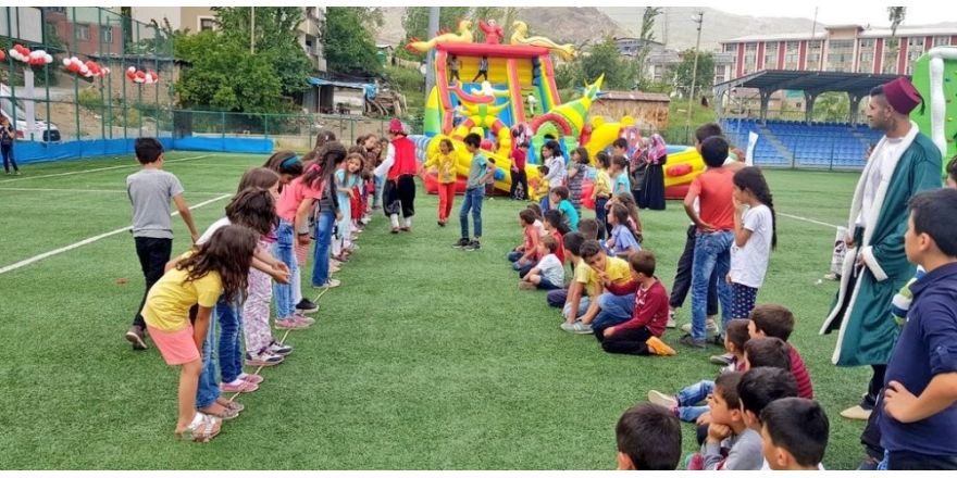 Hakkari’de karne şenliği düzenlendi
