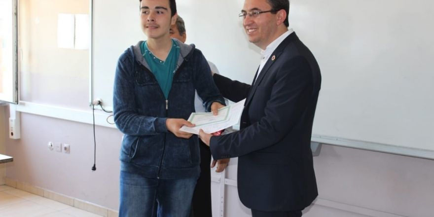 Öğrenciler büyük bir sevinçle yaz tatillerine girdiler