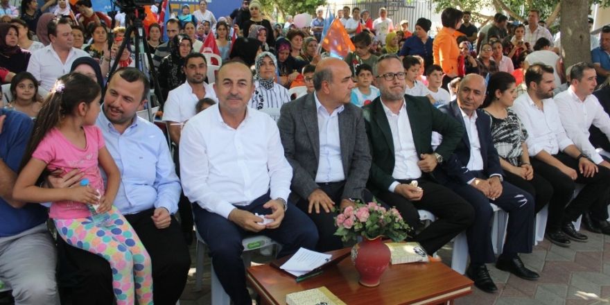 Bakan Çavuşoğlu: “İslam ve Türkiye düşmanlığı birleşti”