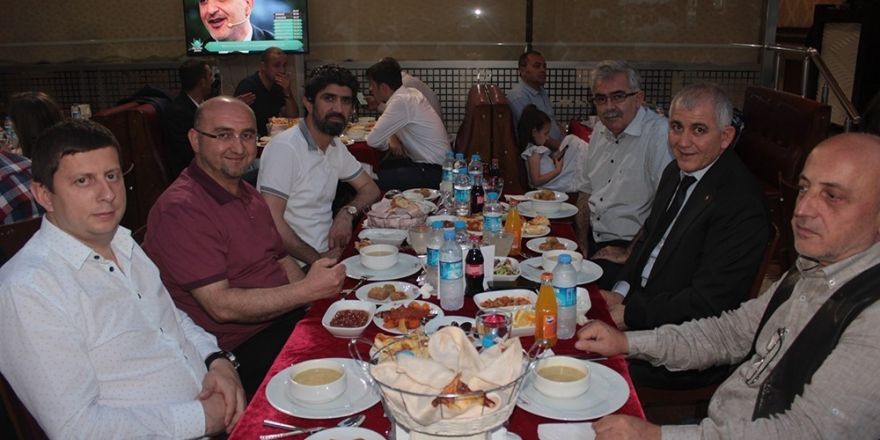 DTSO ailesi iftarda bir araya geldi