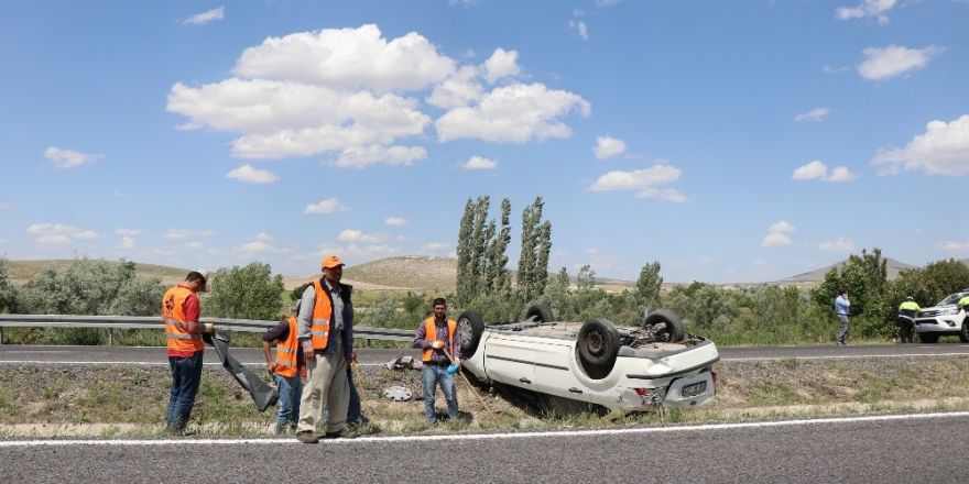 Otomobil takla attı: 1 yaralı