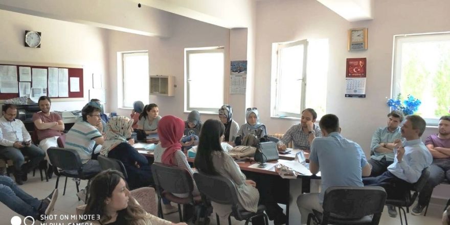 Öğretmenlere Mesleki Çalışma Semineri