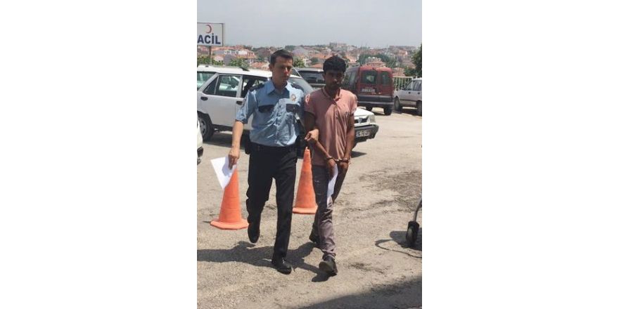 1.5 aydır aranan hırsız Uzunköprü de yakalandı