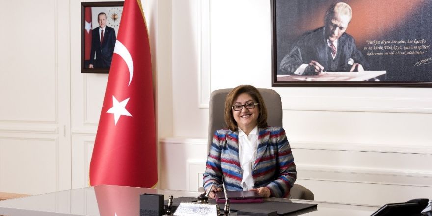 Fatma Şahin’den Kadir Gecesi mesajı