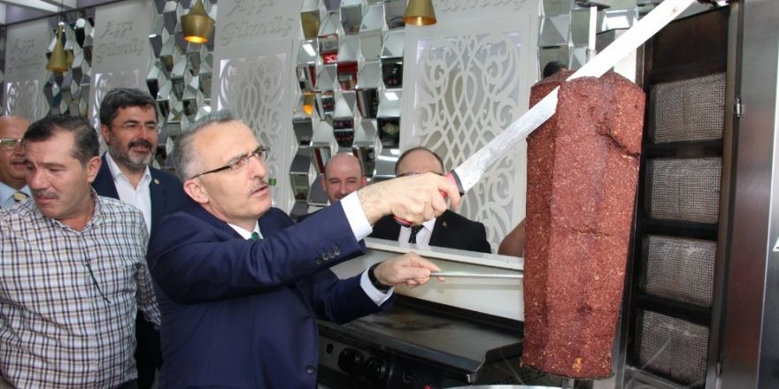 Maliye Bakanı Naci Ağbal Afyonkarahisar’da