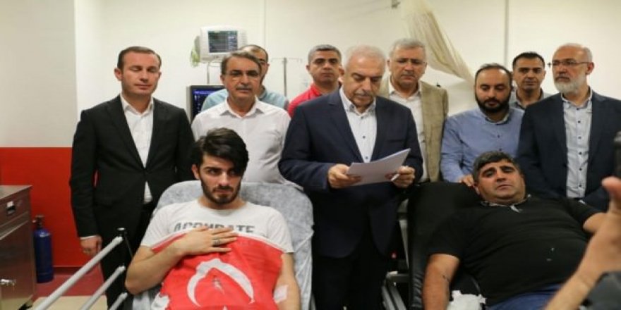 HDP'liler AK Partililere bıçakla saldırdı!
