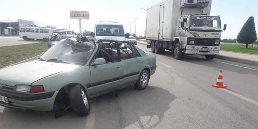 Vincin açılan kolu otomobilin tavanına çarptı: 1 yaralı