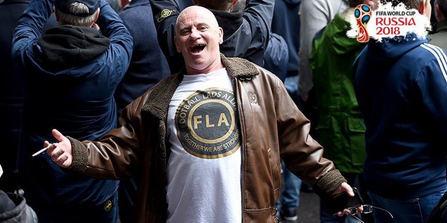 İngiltere'de bin 254 holigana Dünya Kupası engeli