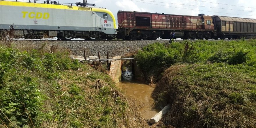 Tren kazasının yaşandığı menfezin son hali