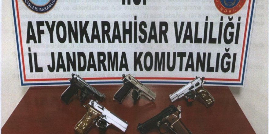 Düğünde havaya ateş eden 5 kişi gözaltına alındı
