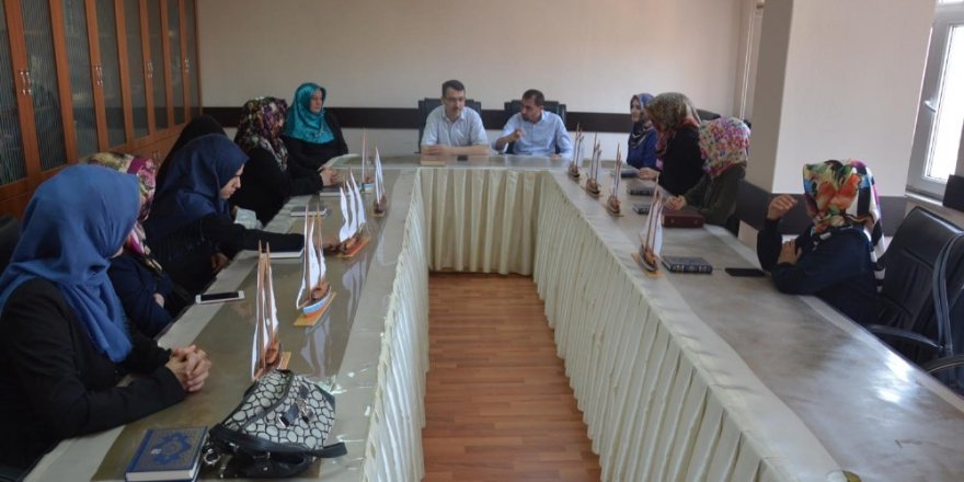 Kur’an Kursu öğreticilerine eğitim semineri