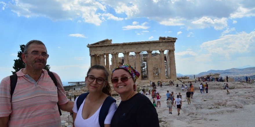 Gazeteci Cinokur ve ailesi ziyaretten vazgeçince olası bir felaketten kurtuldu