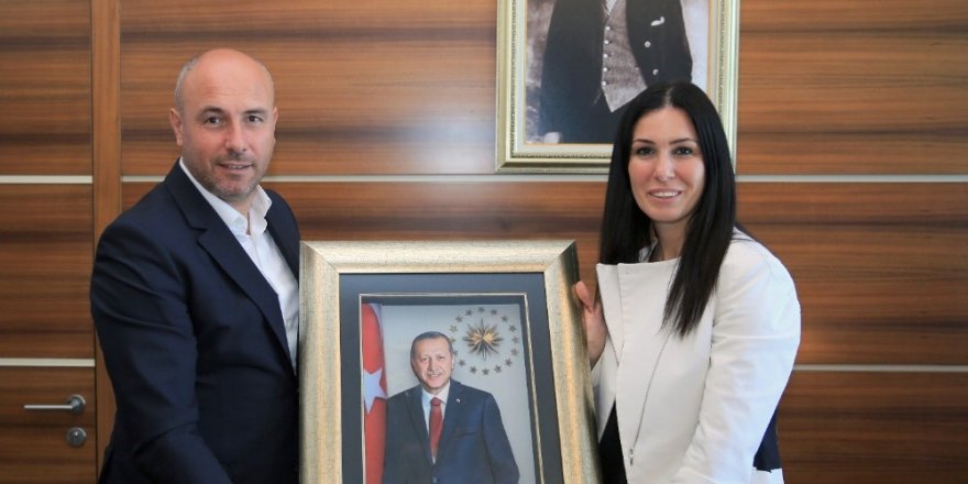Başkan Togar: "Şehrimizi ve ülkemizi geleceğe taşıyoruz"