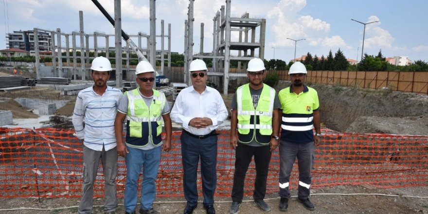 Güzelyurt Pazar Yeri Projesi hızla ilerliyor