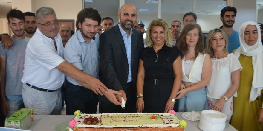 İzmit Belediyesi’nde toplu doğum günü etkinlikleri sürüyor