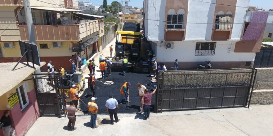 Gazi Caddesi’nde Asfalt Serimi Başladı
