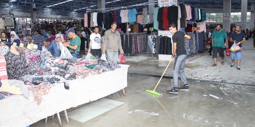 Çerkezköy’de sağanak yağış hayatı olumsuz etkiledi