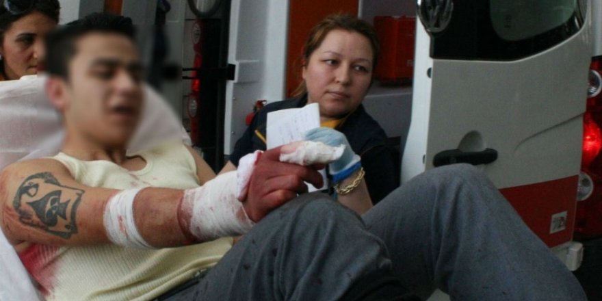 Müdür yardımcılarını bıçaklayan öğrenci tahliye oldu