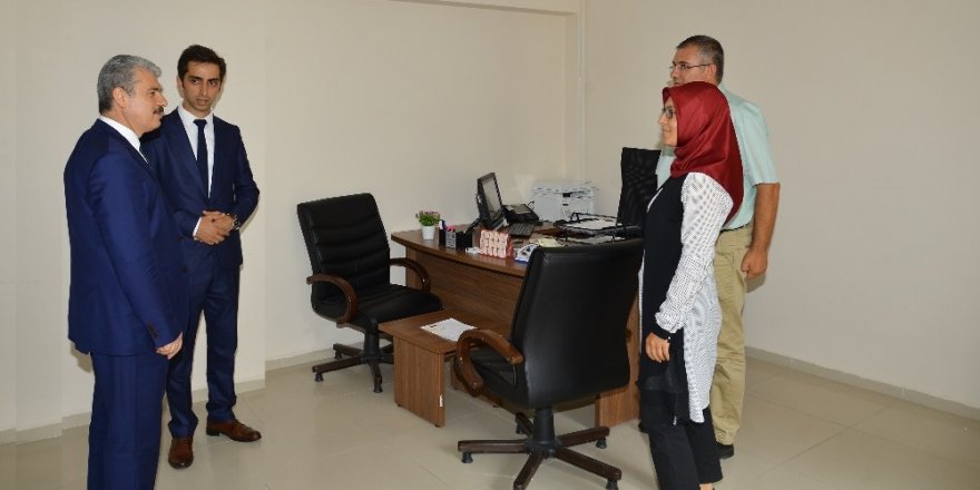 Vali İbrahim Akın: "Tarih boyunca mazlum ve mağdurlara yardım ettik"