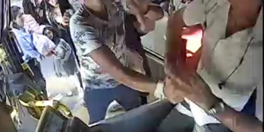 Halk otobüsü şoförü ile kadın yolcu arasındaki dil anlaşmazlığı, şoförün burnunun kırılmasıyla sonuçlandı