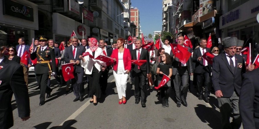 Cumhuriyetin ilanının 95. yılı Nazilli’de coşkuyla kutlandı