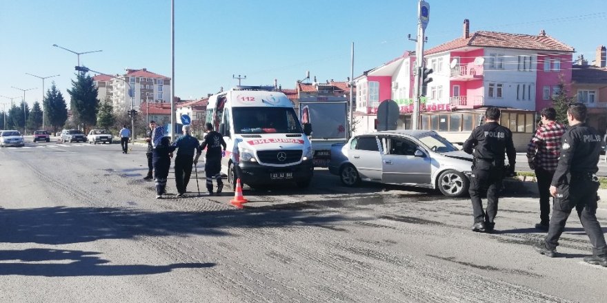 Kütahya Tavşanlı’da trafik kazası: 2 yaralı