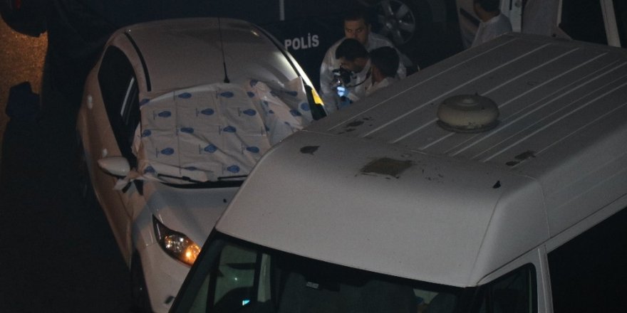 Şirinevler’de otomobile silahlı saldırı: 1 ölü