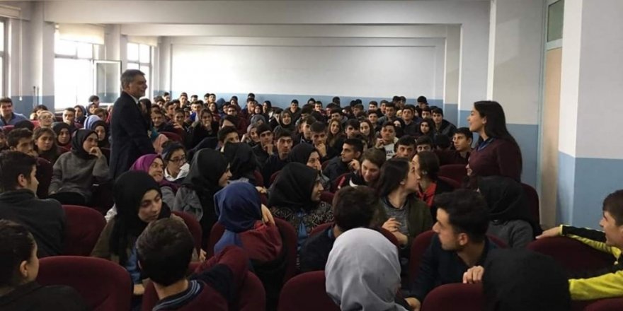 Kaymakam Özkan’dan okul ziyareti