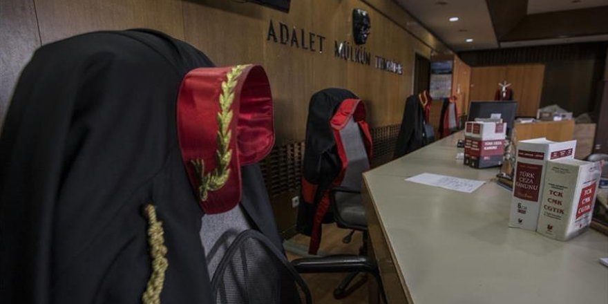 FETÖ soruşturması kapsamında 40 şüpheli hakkında gözaltı kararı