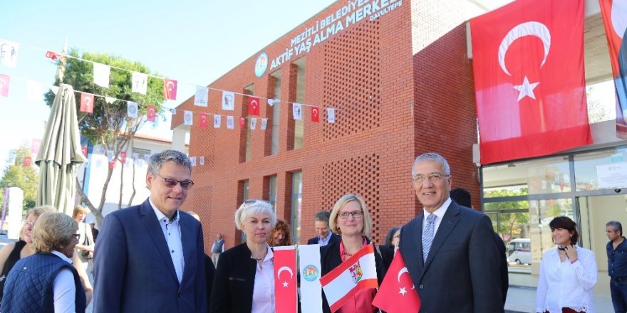 Mezitli’de 2. Aktif Yaş Alma Merkezi açıldı