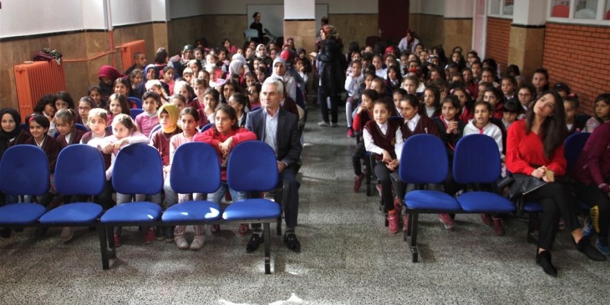 Elazığ’da "Küçük Yüreklerden Bilinçli Annelere" projesi