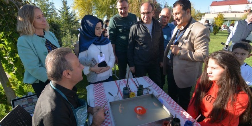 Sandıklı’daki Geleneksel ve Yöresel Değerler Sempozyumu Kültür Sanat Etkinlikleri sona erdi